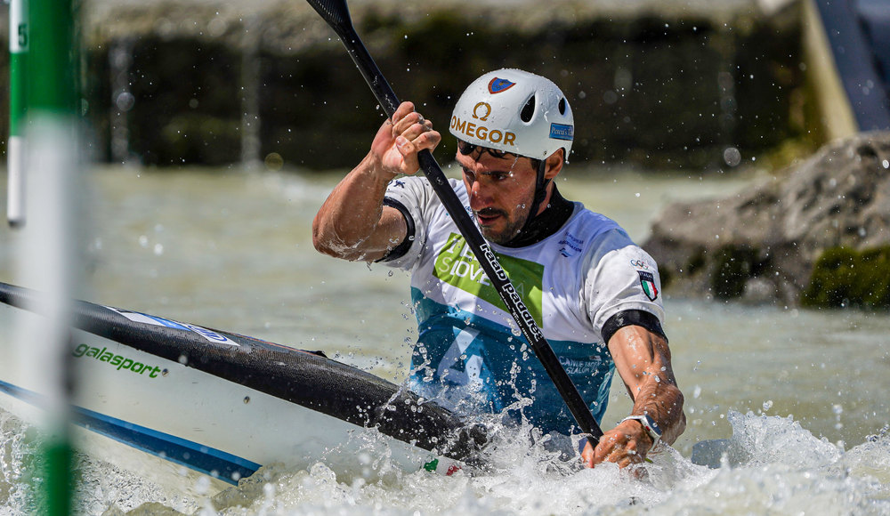 Trionfo azzurro agli Europei di Tacen: Giovanni De Gennaro conquista la medaglia d'oro nel kayak
