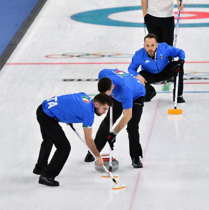 028curling_ita_gbr_mezzelani_gmt_20180218_1810411239