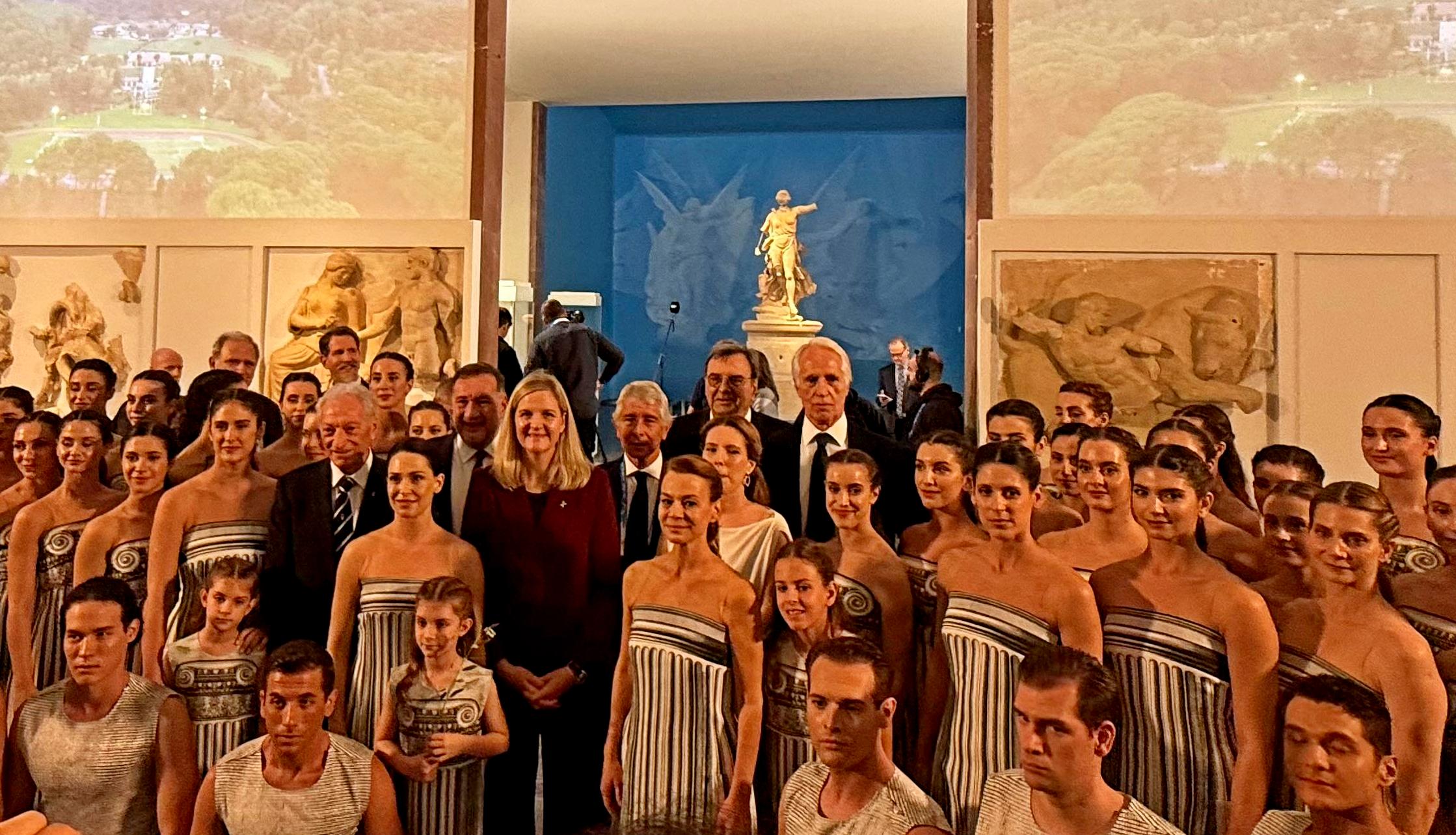 Milano Cortina 2026, accesa la fiamma a Olimpia. Buonfiglio: un'emozione speciale