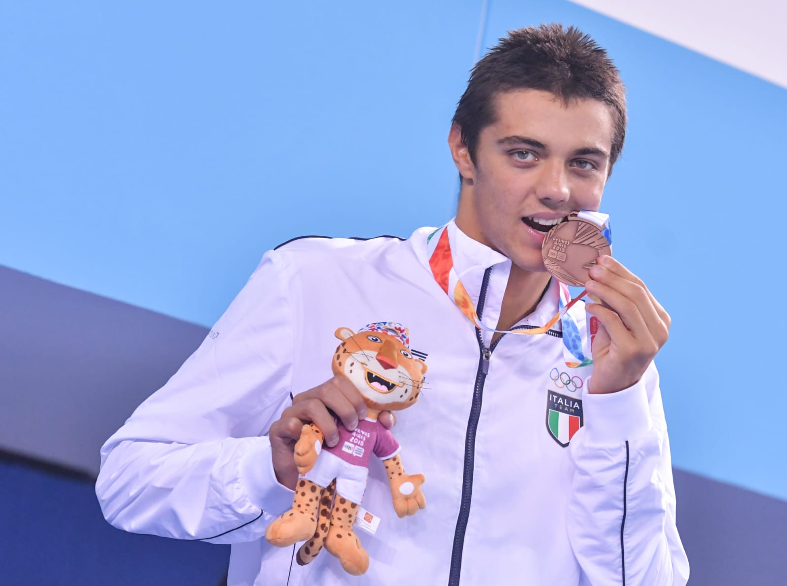 Italia a quota 7 podi: doppio Ceccon (nuoto), Maiorca e la Valanzano (pattinaggio a rotelle), Crociani (triathlon)
