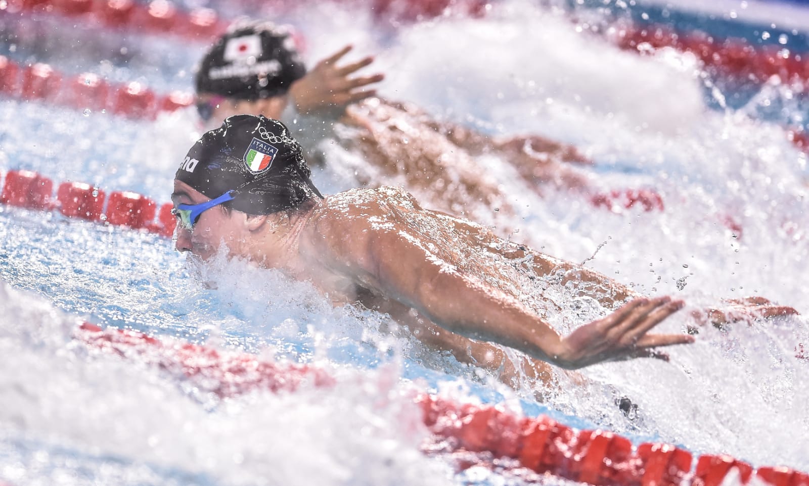 Bronzi per Burdisso (100 farfalla), 4x100 sl e Caulo (taekwondo). Europa d'argento (salto ostacoli) con l'azzurro Casadei