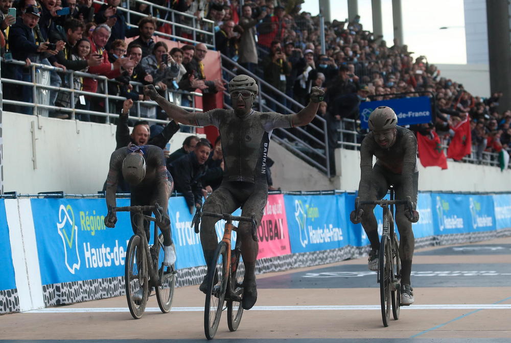 Leggendario Colbrelli: un italiano vince la Parigi Roubaix dopo 22 anni