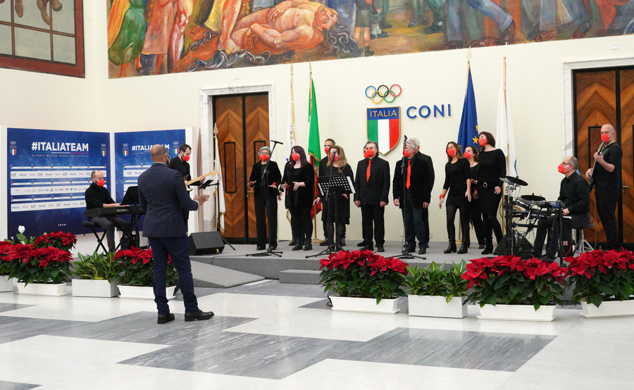 Natale 2021: "Dare luce alle stelle", al CONI l'allenamento spirituale con gli atleti ITalia Team