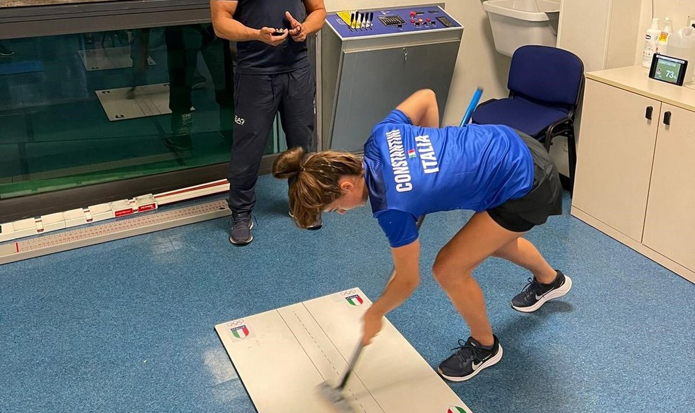 Giornata di test per l'olimpionica del curling Stefania Constantini