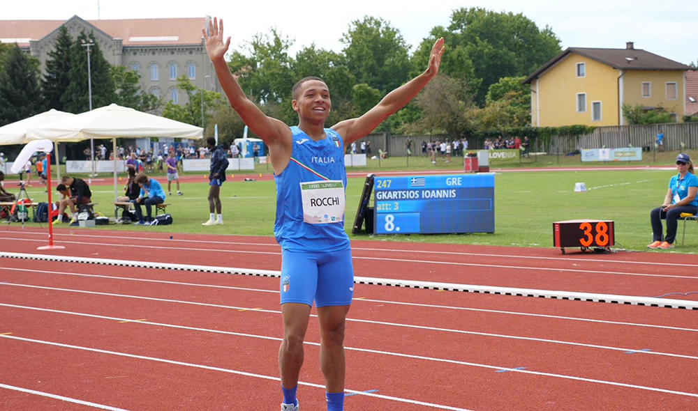 Maribor: Italia Team closes with 46 medals. Saraceni and Del Signore flag-bearers at the closing ceremony