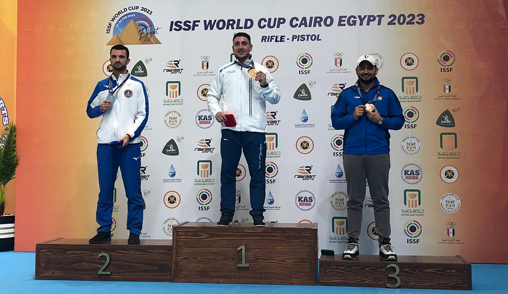 Coppa del Mondo, Massimo Spinella vince al Cairo la prova di pistola automatica 25 metri