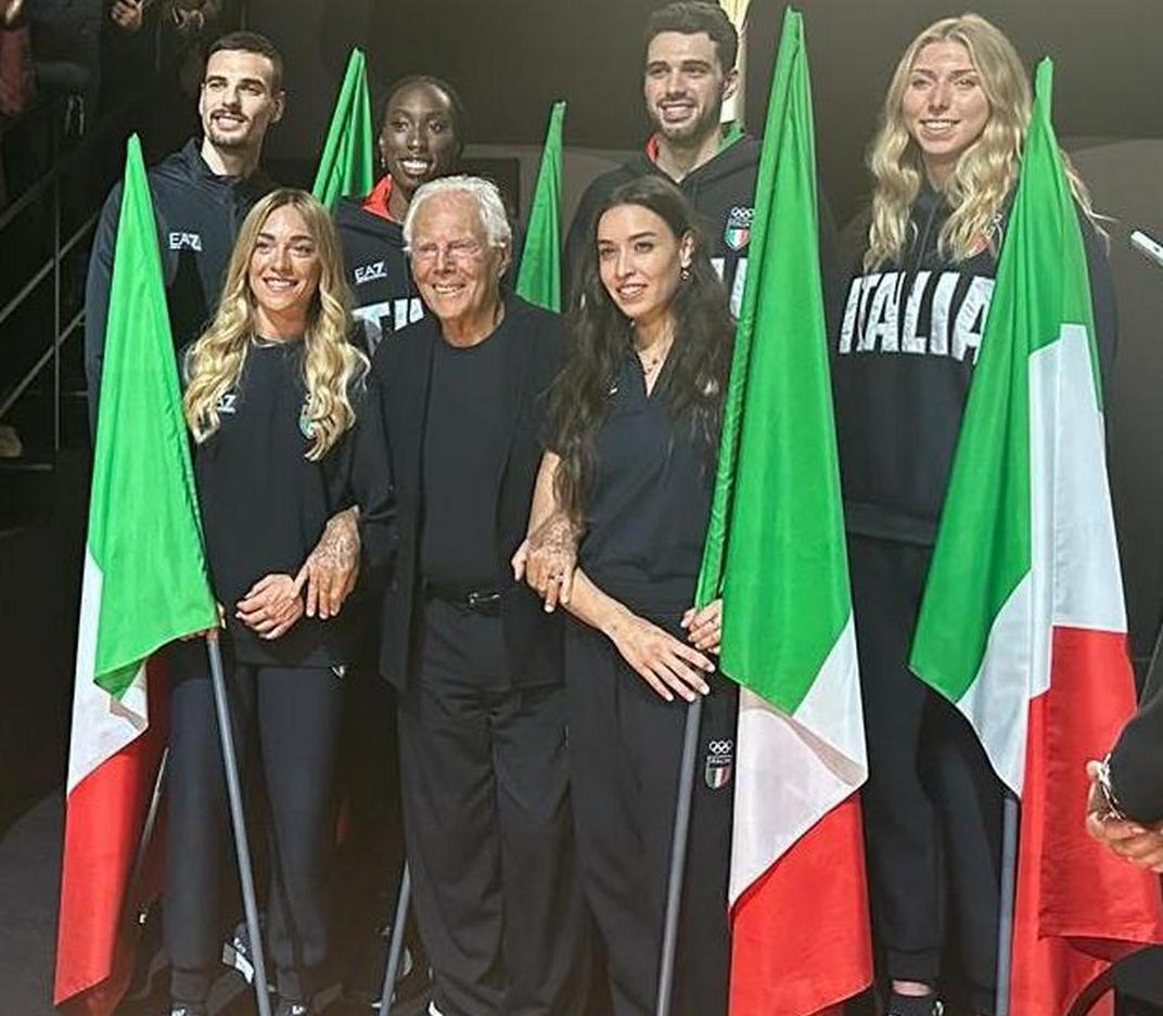 Le divise della Squadra Azzurra ai Giochi Olimpici e Paralimpici di Parigi 2024