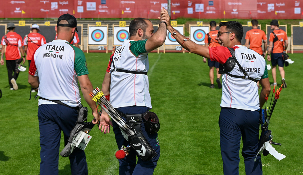 Europei: Nespoli, Musolesi e Paoli d'argento nella prova a squadre maschile di Essen