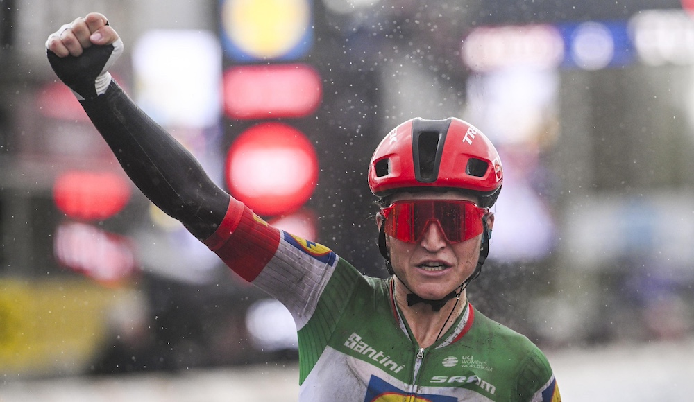 Elisa Longo Borghini vince il Giro delle Fiandre. Secondo nella gara maschile Luca Mozzato