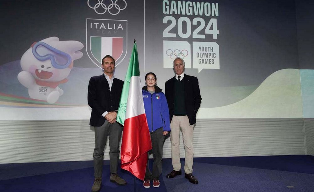 Flora Tabanelli, the rising star of freestyle, has been selected as the flag-bearer for the Youth Olympic Games in Gangwon 2024