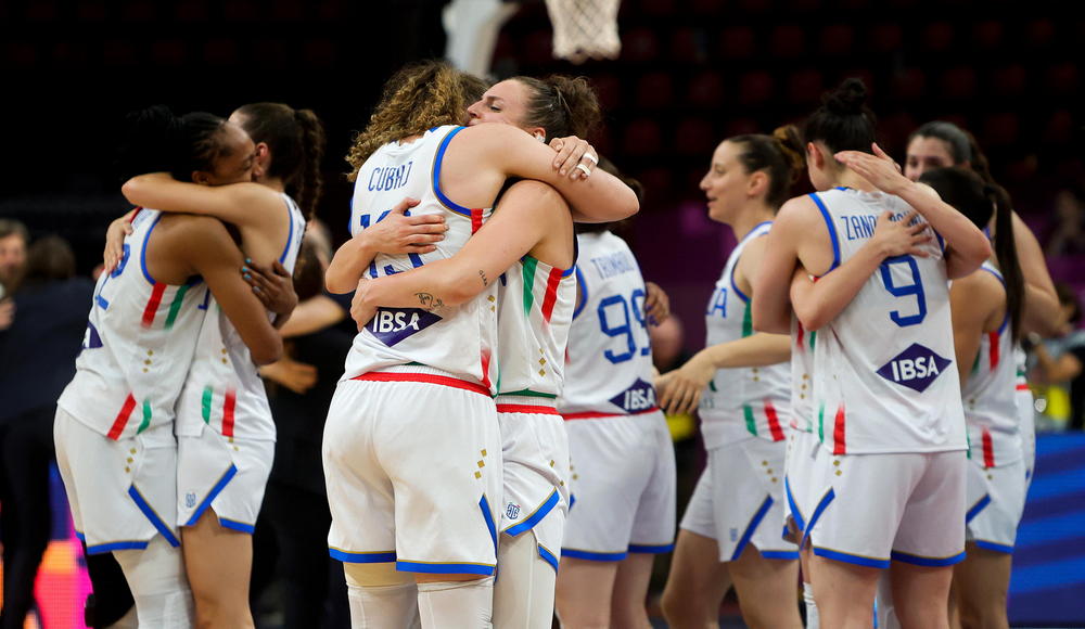 Europei: le azzurre superano 76-74 la Turchia all'overtime e tornano in semifinale dopo 30 anni Europei: le azzurre superano 76-74 la Turchia all'overtime e tornano in semifinale dopo 30 anni
