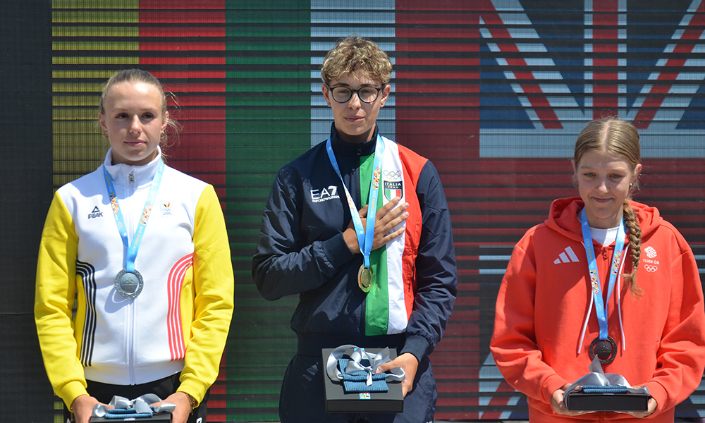 Nove medaglie nella quarta giornata, Italia Team in testa al medagliere