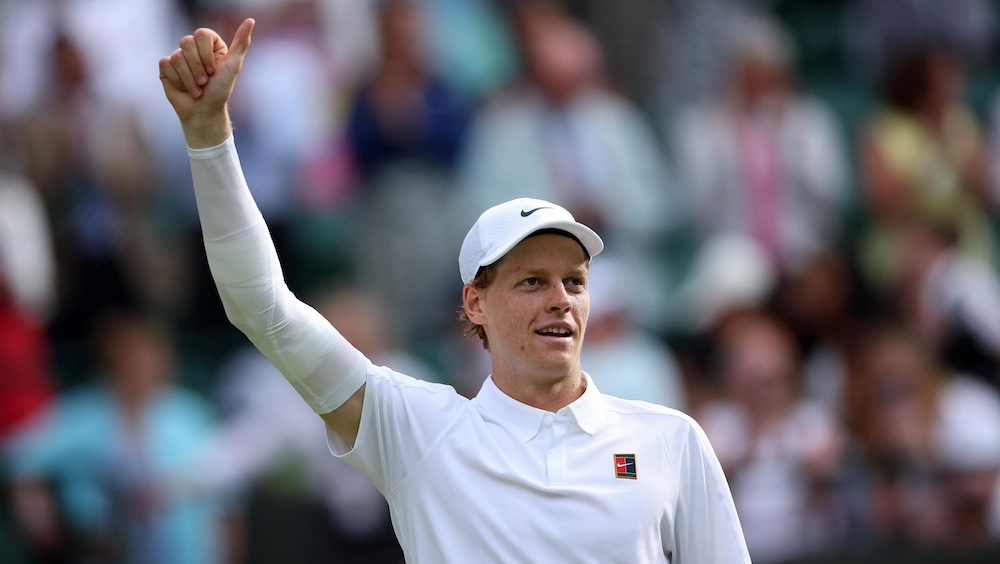 Sinner batte Djokovic, vola in finale e diventa il terzo azzurro della storia a raggiungere l’ultimo atto di Wimbledon Sinner batte Djokovic, vola in finale e diventa il terzo azzurro della storia a raggiungere l’ultimo atto di Wimbledon