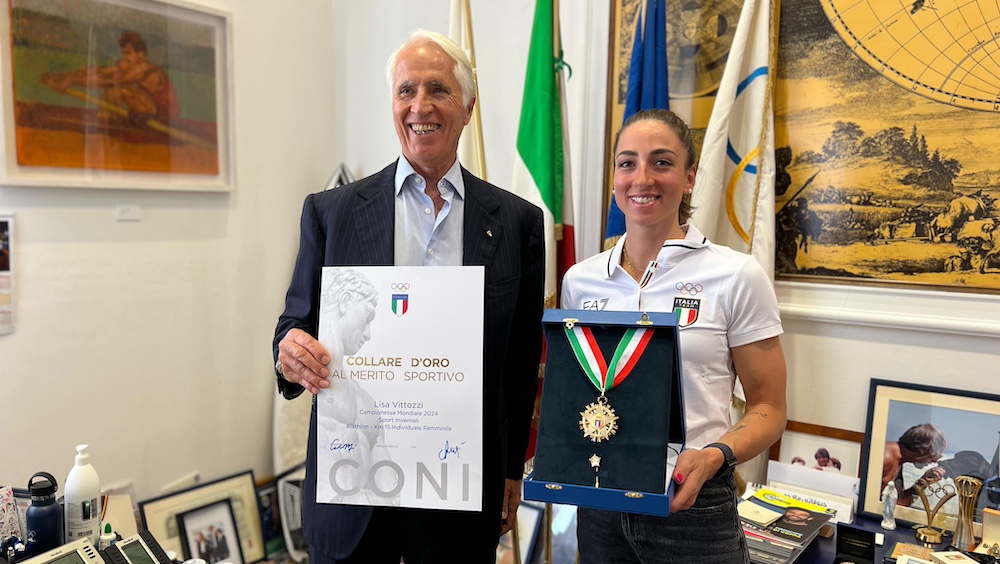 Lisa Vittozzi ritira il Collare d’Oro 2024, il Presidente Malagò: “La serie continua”