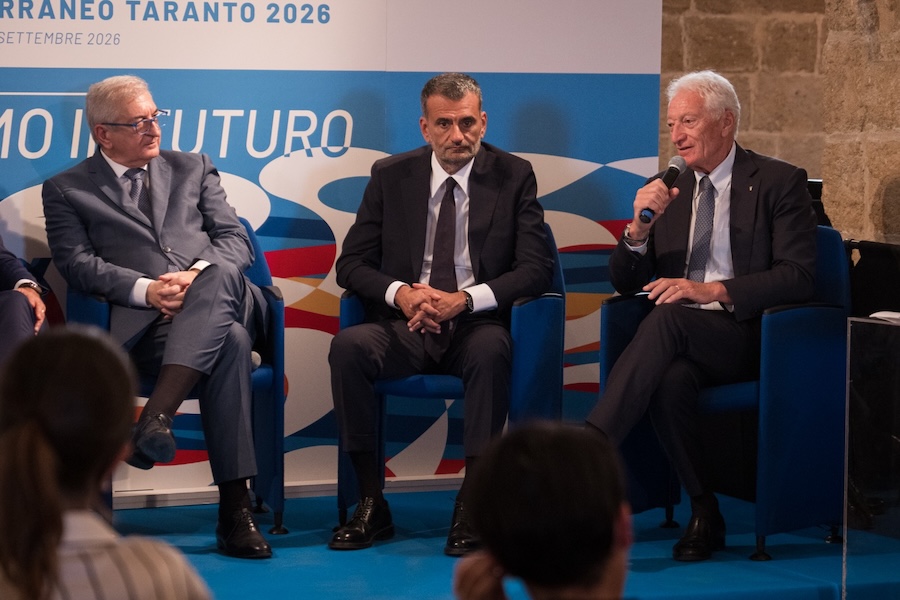 Buonfiglio parla a Taranto
