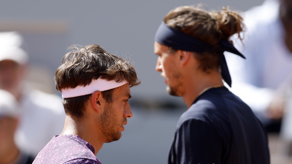 Roland Garros: Cobolli sconfitto in finale in cinque set, primo titolo Slam per Zverev