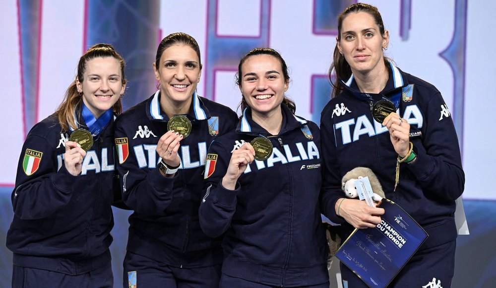 Mondiali, fiorettiste dominanti nella gara a squadre: poker di ori e trionfo nel medagliere per l'Italia