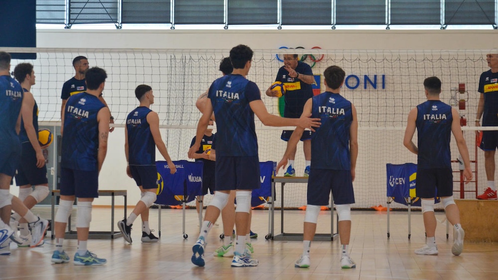 La Nazionale maschile di pallavolo vola in Canada per la Nations League, Gargiulo: “Squadra giovanissima, siamo pronti”