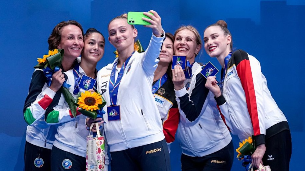 Coppa del Mondo: Sofia Raffaeli seconda nel concorso generale di Milano, sul podio anche Tara Dragas