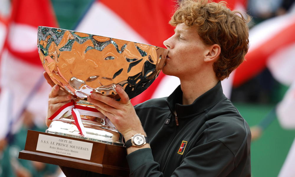 Masters 1000 di Montecarlo: Sinner annienta Alcaraz in finale e torna numero uno del mondo