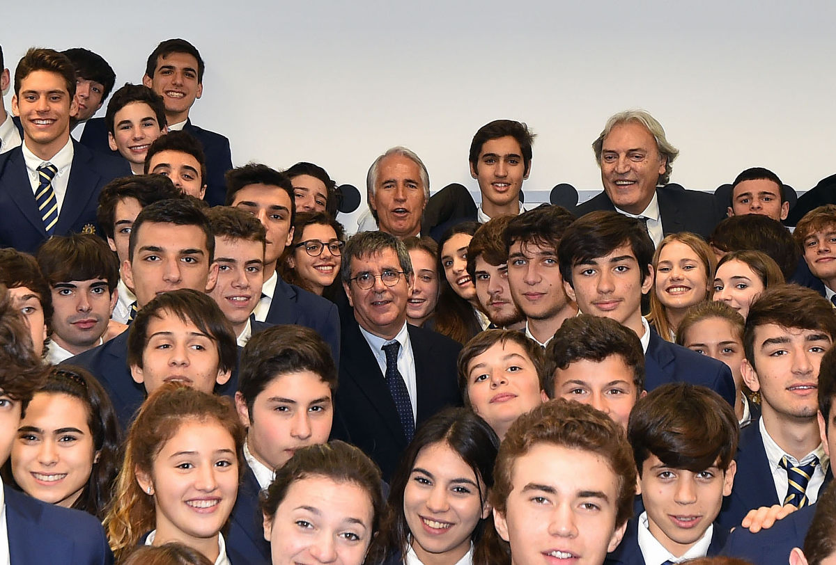 Inaugurata la sede del Liceo Scientifico Sportivo all'Acqua Acetosa. Malagò: puntiamo su di voi 