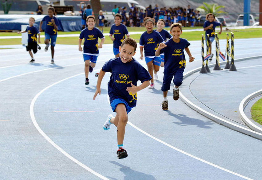 Ecco l'#OlympicDay! Il mondo dello sport celebra la Giornata a Cinque Cerchi