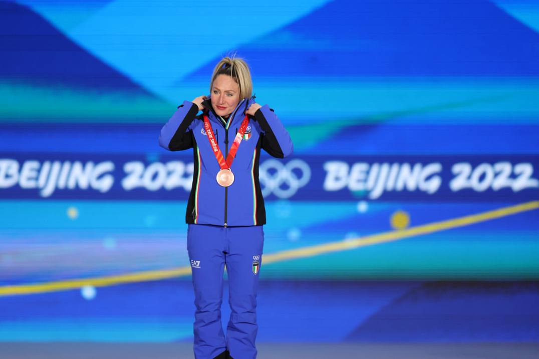 Lollobrigida di bronzo nella mass start. Diciassettesima medaglia Italia Team a Pechino 2022. Malagò: " Medaglia spettacolare Francesca onora il ruolo di Portabandiera"