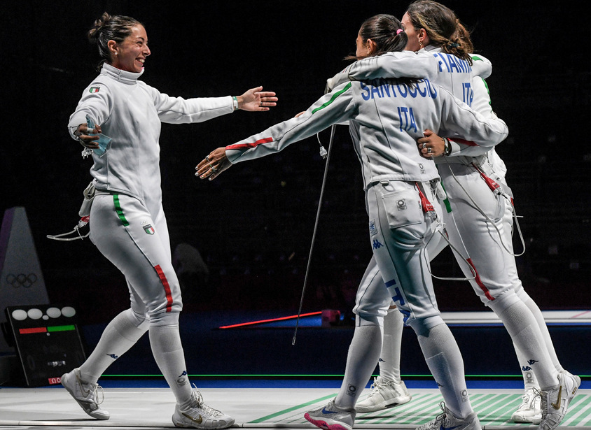 Italia sul podio di spade: le azzurre conquistano il terzo posto battuta la Cina. 11a medaglia dell'Italia Team