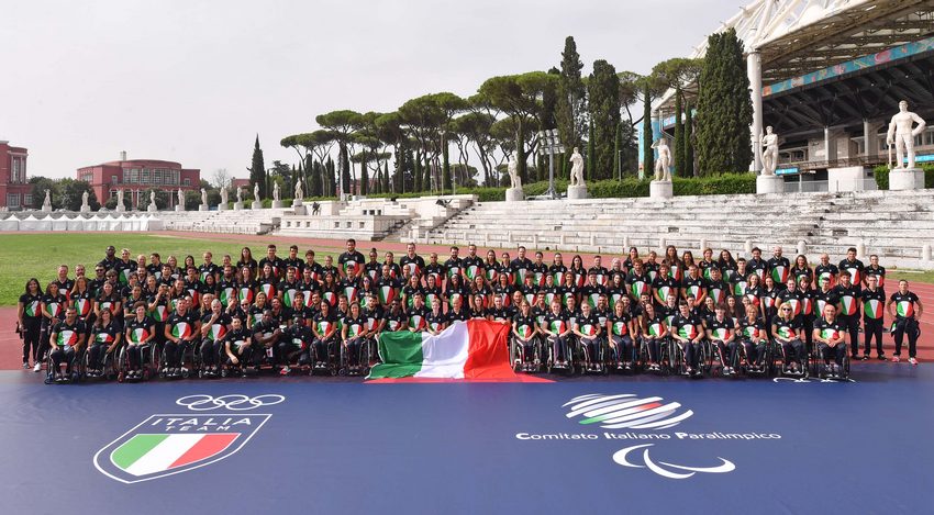 Giorgio Armani veste la squadra azzurra per la cerimonia di apertura 