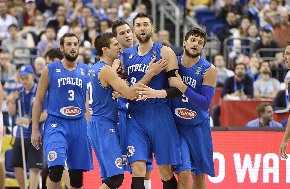 Verso il preolimpico: 7 azzurri in raduno a Bologna. Bargnani: pronti per l'assalto a Rio