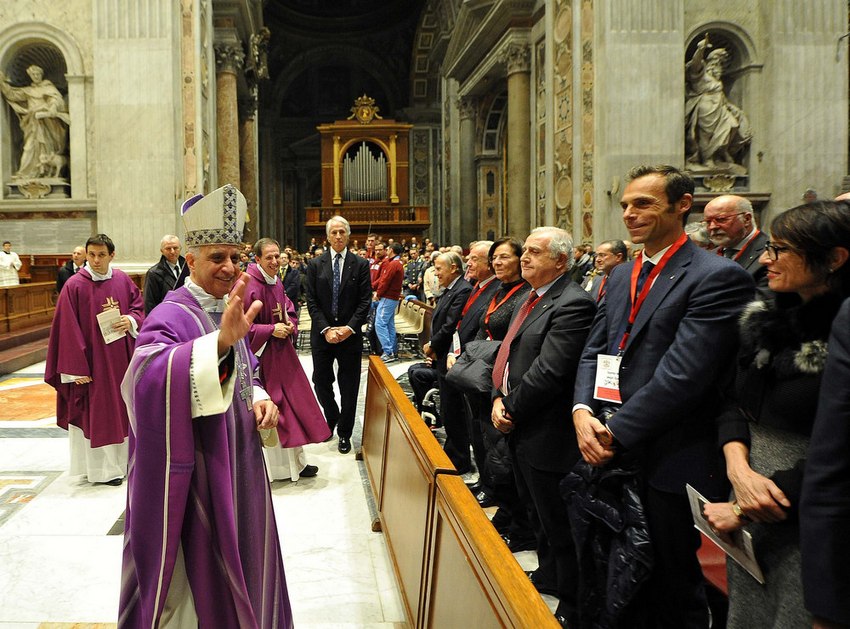 Holy Mass for sportsmen at Saint Peter's. Monsignor Fisichella: also sport is a vocation