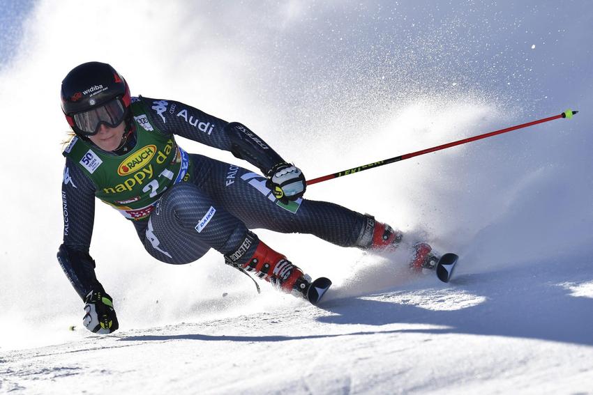 Coppa del Mondo, Sofia Goggia ancora sul podio. L'azzurra seconda nella discesa di Lake Louise