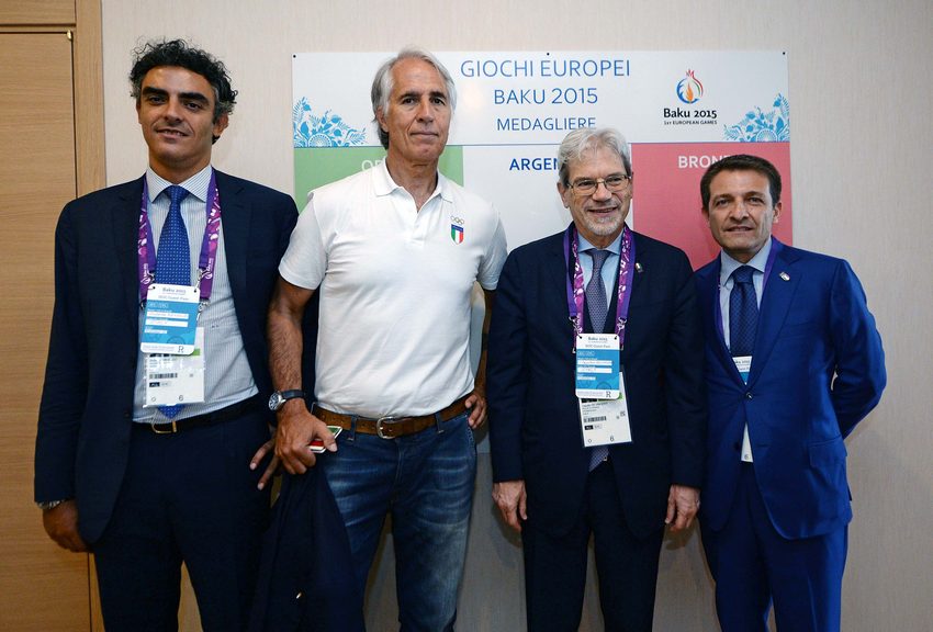 Il Sottosegretario De Vincenti e l'Ambasciatore Cutillo salutano la missione azzurra al Villaggio