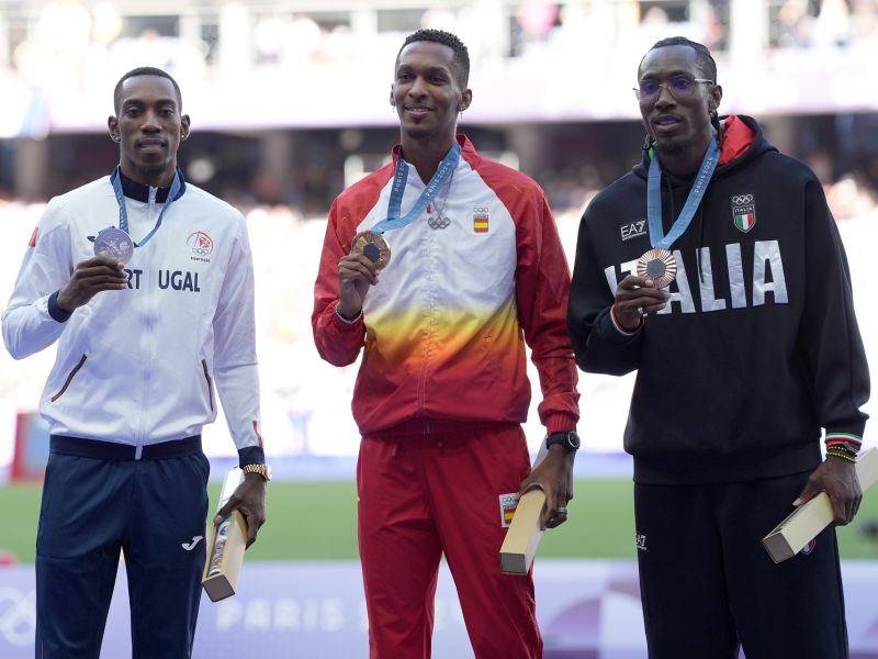 bronzo atletica diaz hernandez andy salto triplo dsc07509 luca pagliaricci ph bronzo atletica diaz hernandez andy salto triplo dsc07509 luca pagliaricci ph
