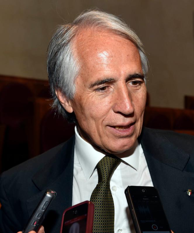 campidogliomezzelanigmt062 campidogliomezzelanigmt062