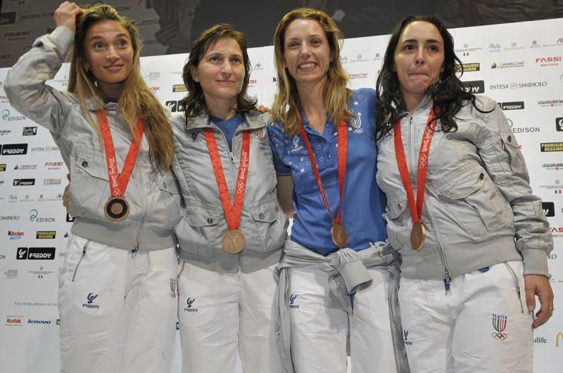 15 CONINET1_20150515161442479 15 CONINET1_20150515161442479