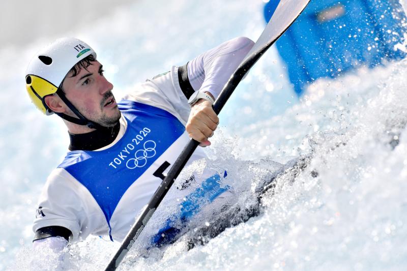 CANOA M de GENNARO foto Simone Ferraro GMT SFA_4537 copia CANOA M de GENNARO foto Simone Ferraro GMT SFA_4537 copia