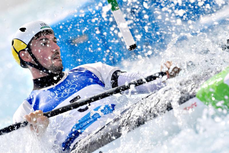 CANOA M de GENNARO foto Simone Ferraro GMT SFA_4540 copia CANOA M de GENNARO foto Simone Ferraro GMT SFA_4540 copia