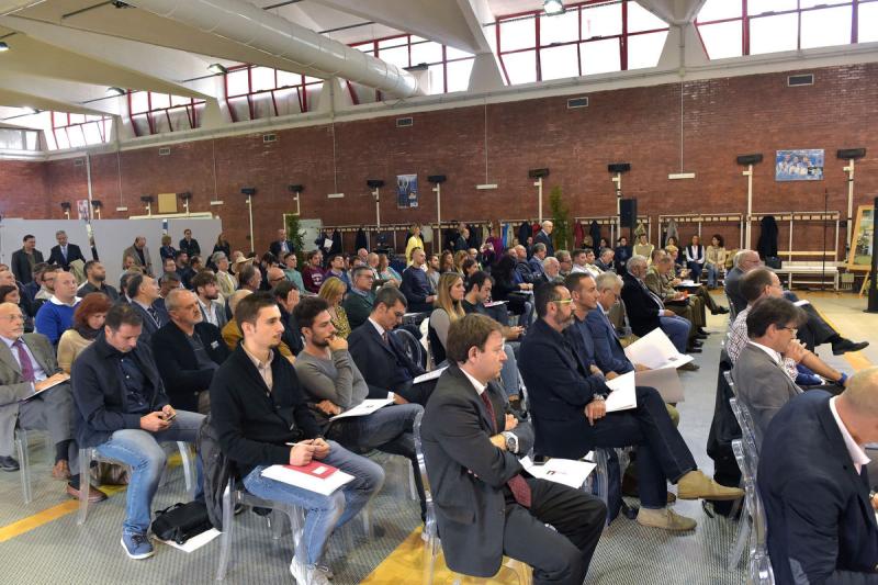 50anniscuolasportversotokiomezzelanigmt117 50anniscuolasportversotokiomezzelanigmt117