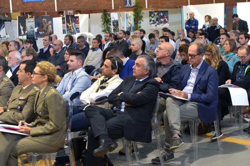 50anniscuolasportversotokiomezzelanigmt140 50anniscuolasportversotokiomezzelanigmt140