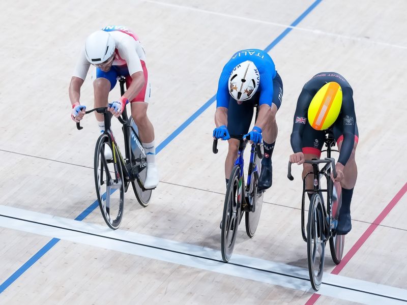 ciclismo viviani elia pista omnium u   gara a eliminazione sfb07104 copia simone ferraro ph ciclismo viviani elia pista omnium u   gara a eliminazione sfb07104 copia simone ferraro ph