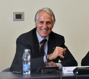 dhlmezzelanigmt121 dhlmezzelanigmt121