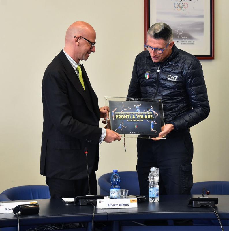 dhlmezzelanigmt123 dhlmezzelanigmt123