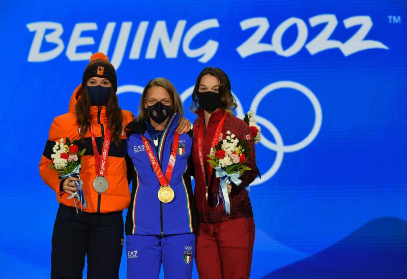 premiazione arianna fontana  foto mezzelani gmt024 premiazione arianna fontana  foto mezzelani gmt024