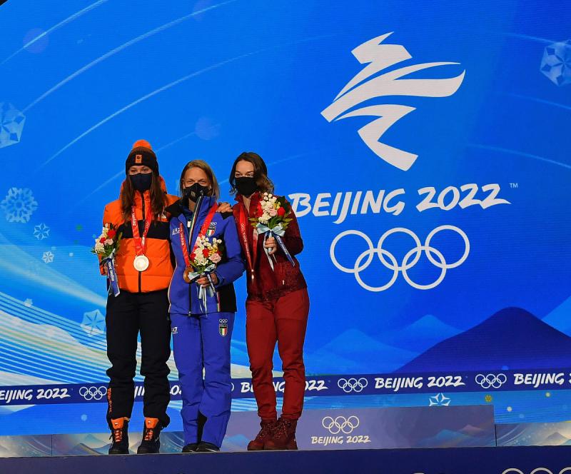 premiazione arianna fontana  foto mezzelani gmt033 premiazione arianna fontana  foto mezzelani gmt033