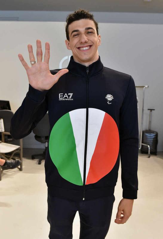 armanifotomezzelanigmtsport056 armanifotomezzelanigmtsport056