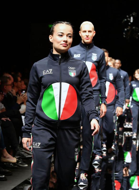 armanifotomezzelanigmtsport092 armanifotomezzelanigmtsport092