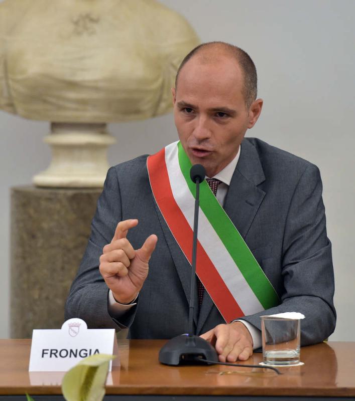 azzurricampidogliomezzelanigmt040 azzurricampidogliomezzelanigmt040