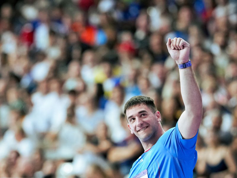 atletica fabbri leonardo lancio del peso finale sfb06713 copia simone ferraro ph atletica fabbri leonardo lancio del peso finale sfb06713 copia simone ferraro ph