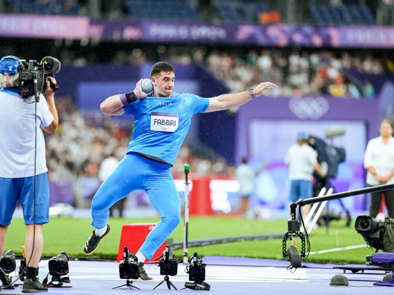 atletica fabbri leonardo lancio del peso finale sfb07824 copia simone ferraro ph atletica fabbri leonardo lancio del peso finale sfb07824 copia simone ferraro ph